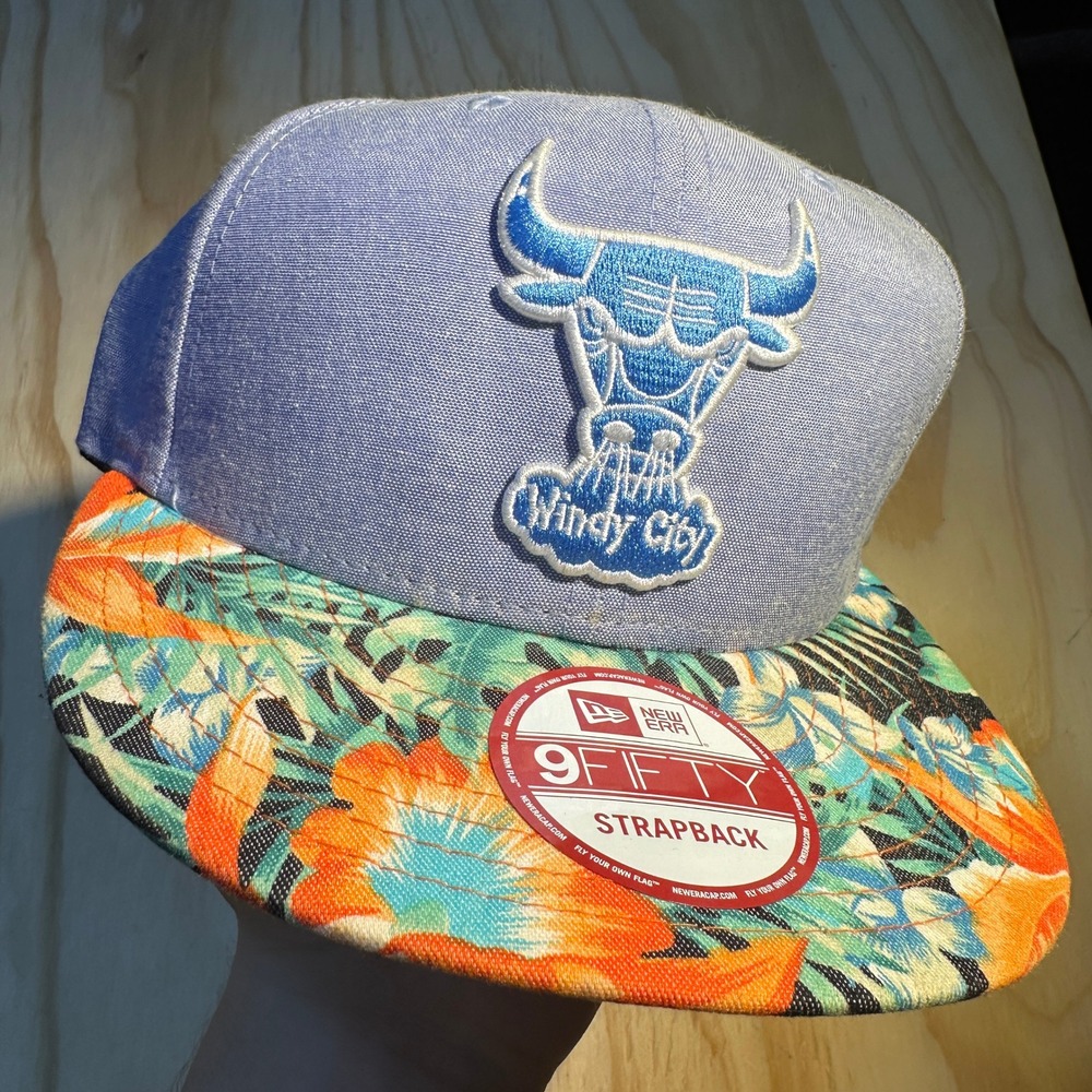New Era Chicago Bulls 9FIFTY Strapback Hat Blue Floral Windy City NBA Cap